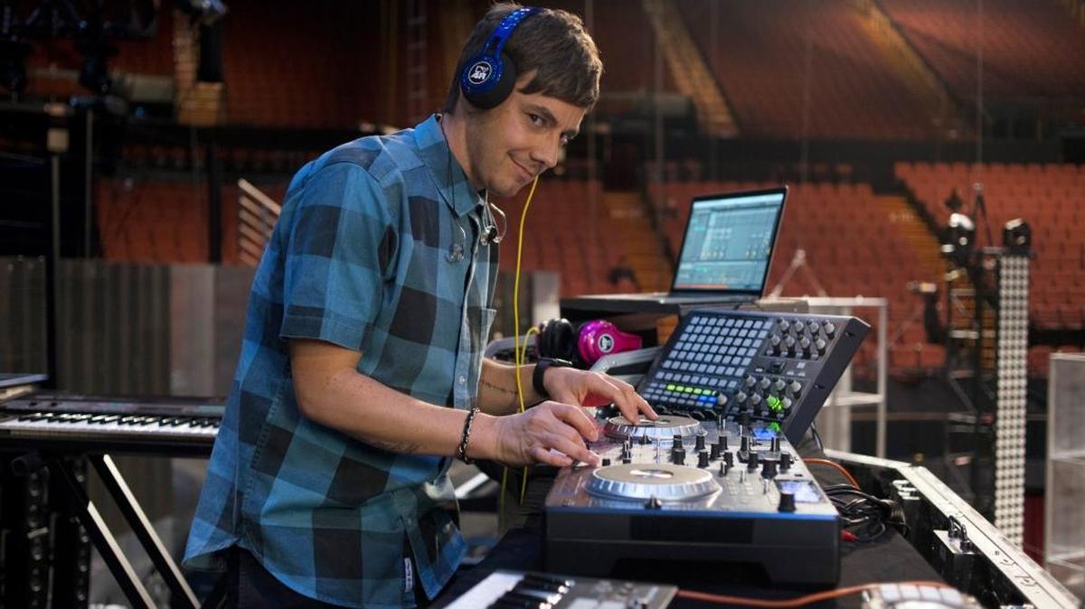 Jorma Taccone in a scene from "Popstar: Never Stop Never Stopping."