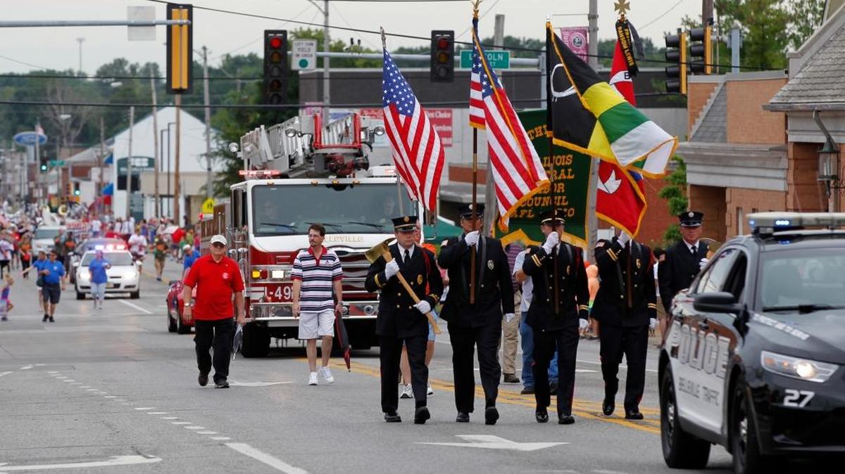 
First responders led the way as the 2014 Labor Day Parade mades its way up South Illinois Street in Belleville.
