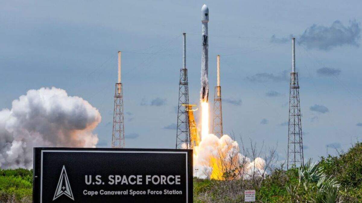 A Falcon 9 rocket carrying a GPS III-5 satellite into orbit launches from LC-40 at Cape Canaveral Space Force Station, Fla., June 17, 2021. The GPS III satellites have signals three times more accurate than the current generation of satellites and eight times the jamming resistance.
