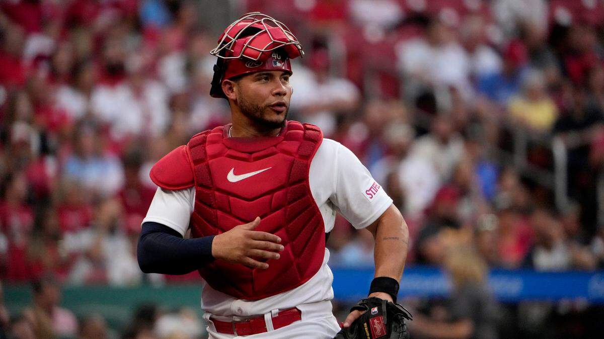 St. Louis Cardinals catcher Willson Contreras walks off the field after working during the second inning of a baseball game against the Milwaukee Brewers Monday, May 15, 2023, in St. Louis. (AP Photo/Jeff Roberson)
