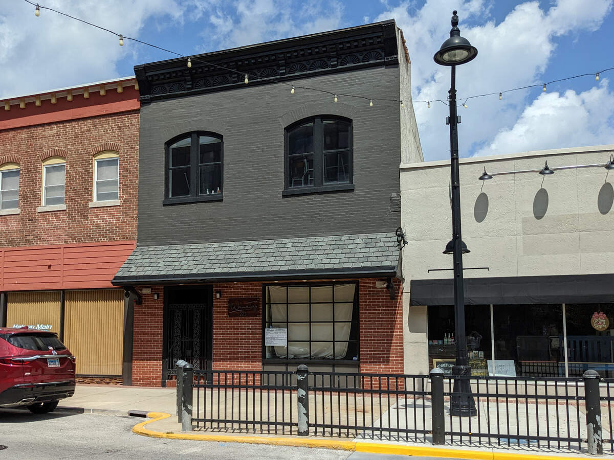 Grüv, a new wine bar and bistro, will soon open at 223 E. Main St. in downtown Belleville. The location previously housed The Wine Tap, which closed in December 2020.