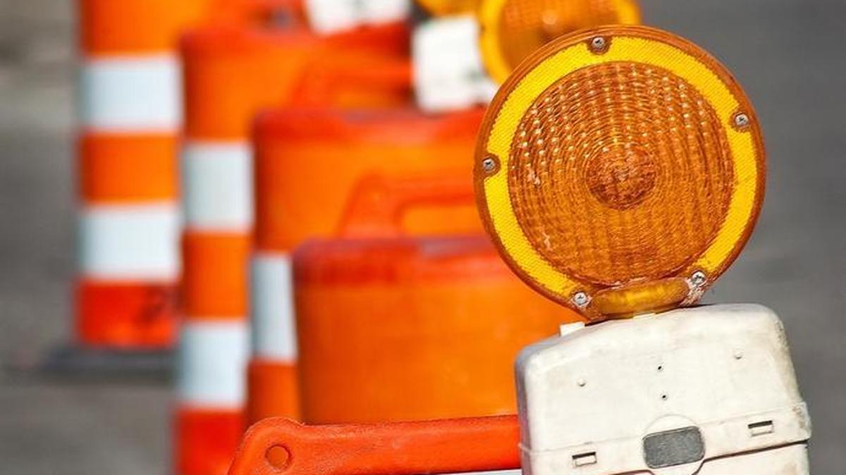Look for a lane closure on Interstate 64 beginning Monday in St. Clair County.