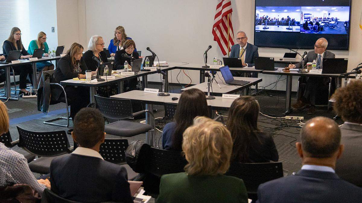 Members of the Illinois State Board of Education and Superintendent Tony Sanders are pictured at a 2023 board meeting.