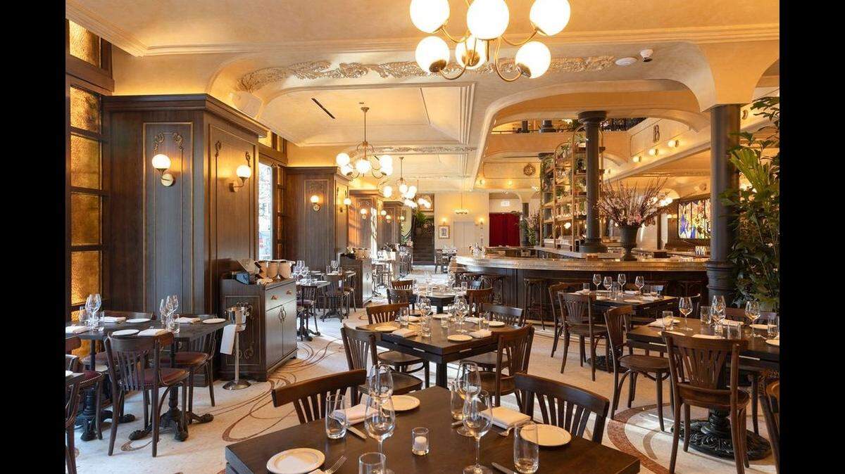 Reservations are recommended at La Grande Boucherie.