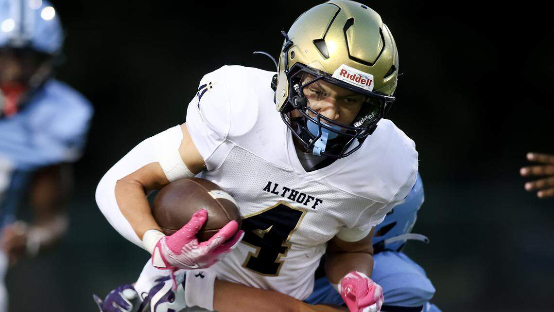 Late heroics boost Althoff to white-knuckle win over Collinsville