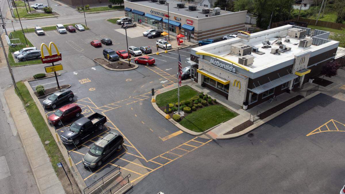 This file photo shows the McDonald’s in East St. Louis. A homicide occurred at the restaurant on Monday night and another one was reported in May.