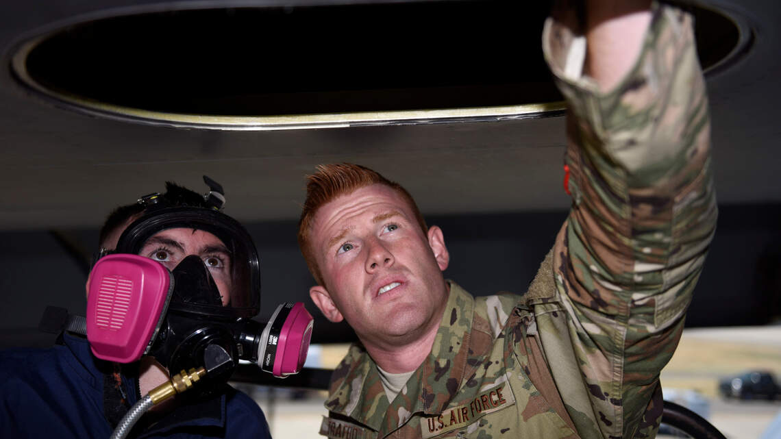 Air Mobility Command at Scott Air Force Base receives 2 prestigious safety awards