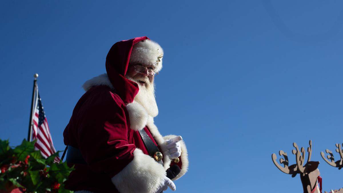 Santa makes his appearance at the back of the parade line during the Belleville Santa Parade on Nov. 29, 2024.