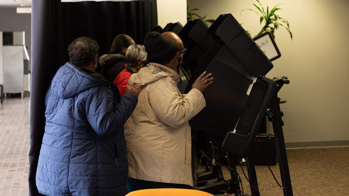 People use voting machines at the St. Clair County Courthouse, which served as a polling place during the 2026 Illinois primary election.
