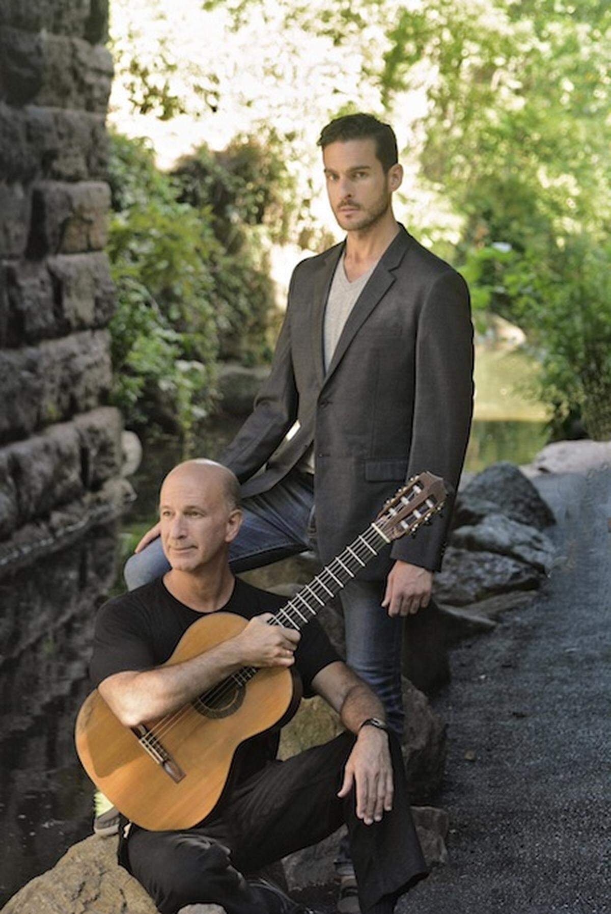 David Leisner and Michael Kelly will perform Saturday, Feb. 15, as part of the St. Louis Classical Guitar Society’s Special Blend series. The performance will be held at Union Avenue Christian Church in St. Louis. For information, visit www.stlclassicalguitar.org.