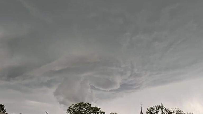 St. Clair County sounded tornado sirens to ‘err on the side of public safety’