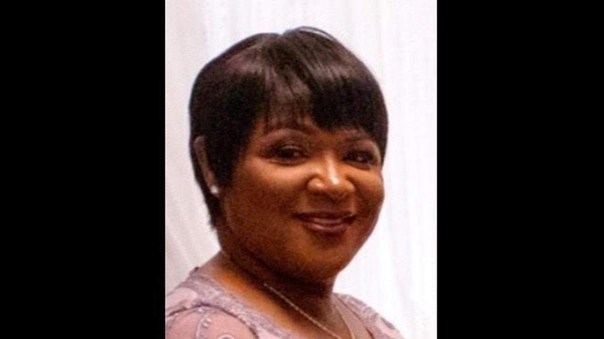 Terrien Fennoy is the principal of Madison Jr. High School and Madison Sr. High School. Previously, she was the principal of Madison Jr. High School for three years.