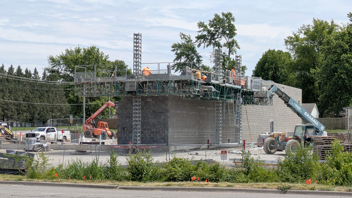 Construction of a Plaza Tire Service facility at 218 Lincoln Highway in Fairview Heights continues.