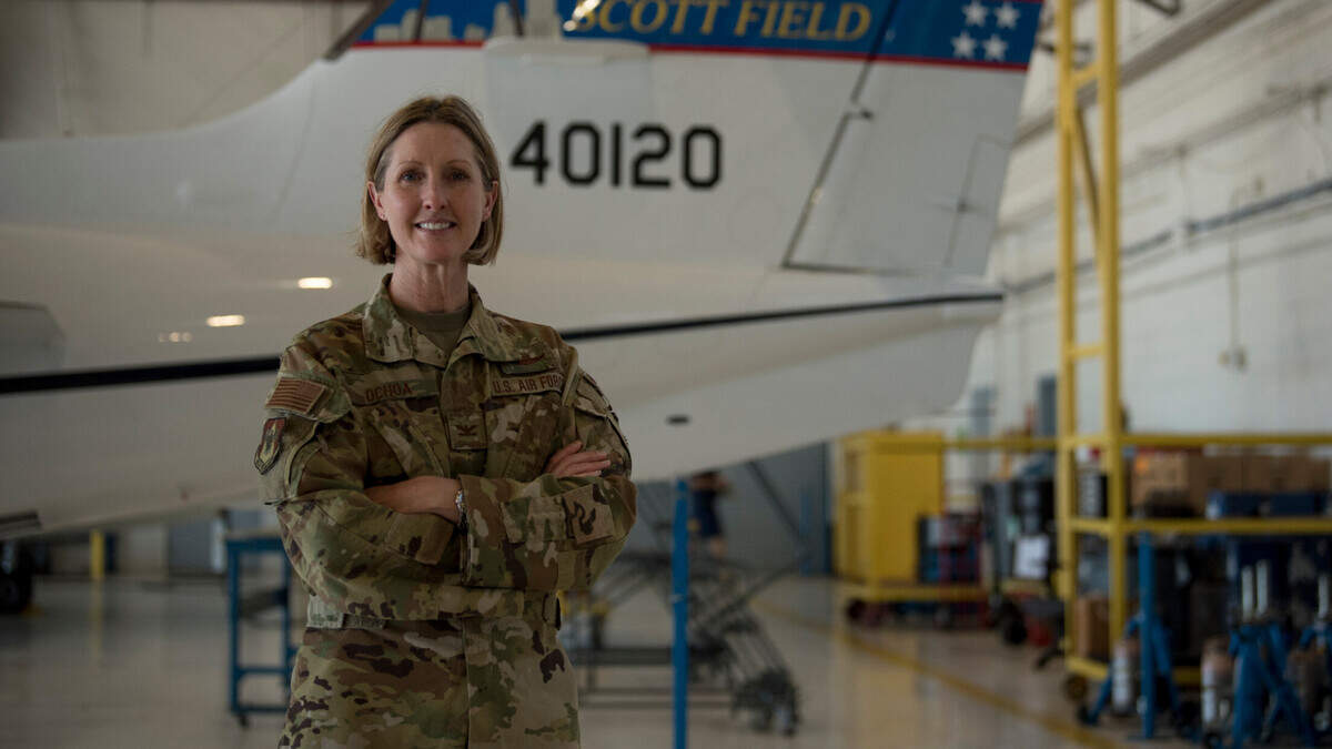Colonel takes over command position on Scott AFB, IL | Belleville News ...