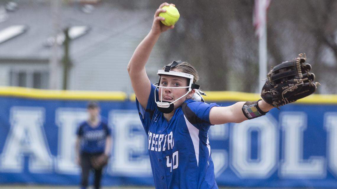 Freeburg freshman Lizzy Ludwig baffles Columbia in early season showdown