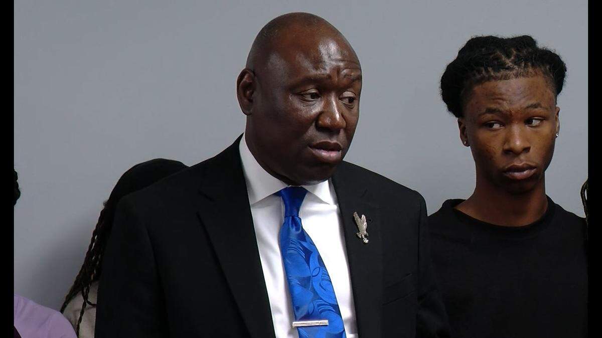 Attorney Benjamin Crump, the renowned civil rights lawyer who is representing the family of Sonya Massey, speaks at a news conference Tuesday alongside Massey’s son, Malachi Hill Massey.