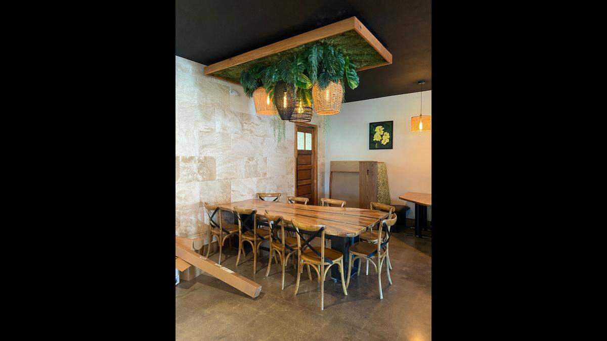Jon Greenstreet and his son, Sid, crafted the tables themselves.
