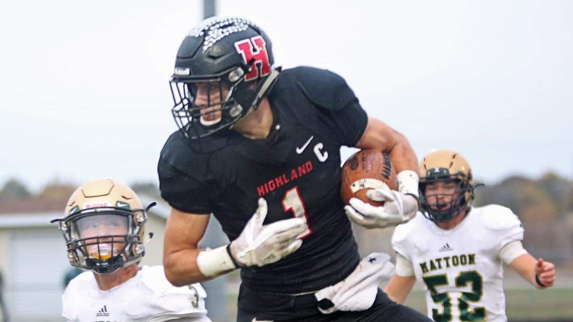 Highland’s Sam LaPorta decides to become a Hawkeye