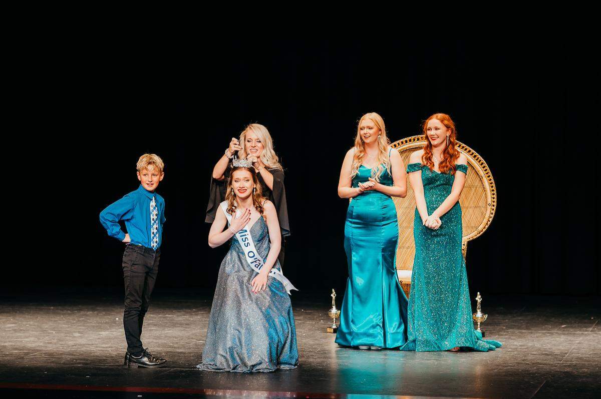 Miss O’Fallon 2022 is Natalie Hale, who also won Miss Congeniality. Miss Photogenic was Lauren Hairr; Kara Milner was the other Miss O’Fallon candidate. Hale was crowned by Lisa Bennion, the retiring queen’s mother, due to Hannah Bennion being on a mission trip. The 2022 Miss O’Fallon Pageant took place Saturday, July 30, and was the 100th anniversary of the event. This was the first pageant since 2019, as the 2020 and 2021 events were canceled due to the coronavirus pandemic.