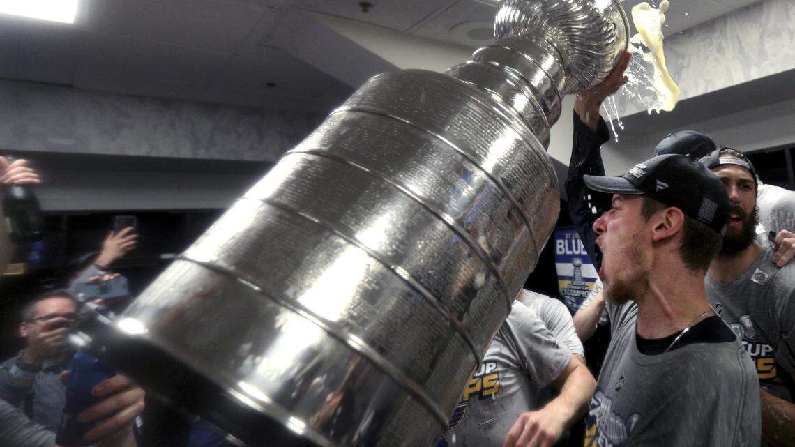 Blues Binnington goes from castoff to Stanley Cup champion