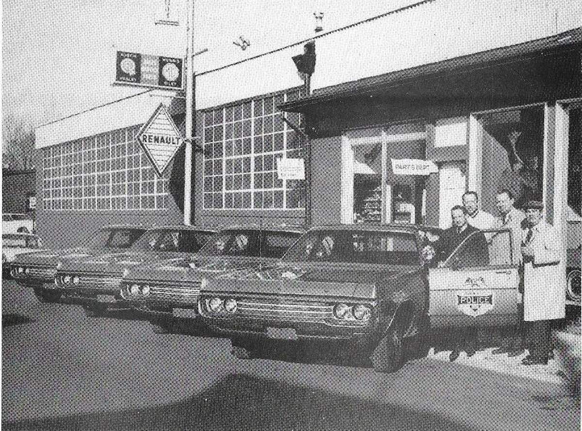 Fairview Heights bought its first fleet of four police cars from the Belleville dealership of Oliver Dee Joseph shortly after the city incorporated in 1969.