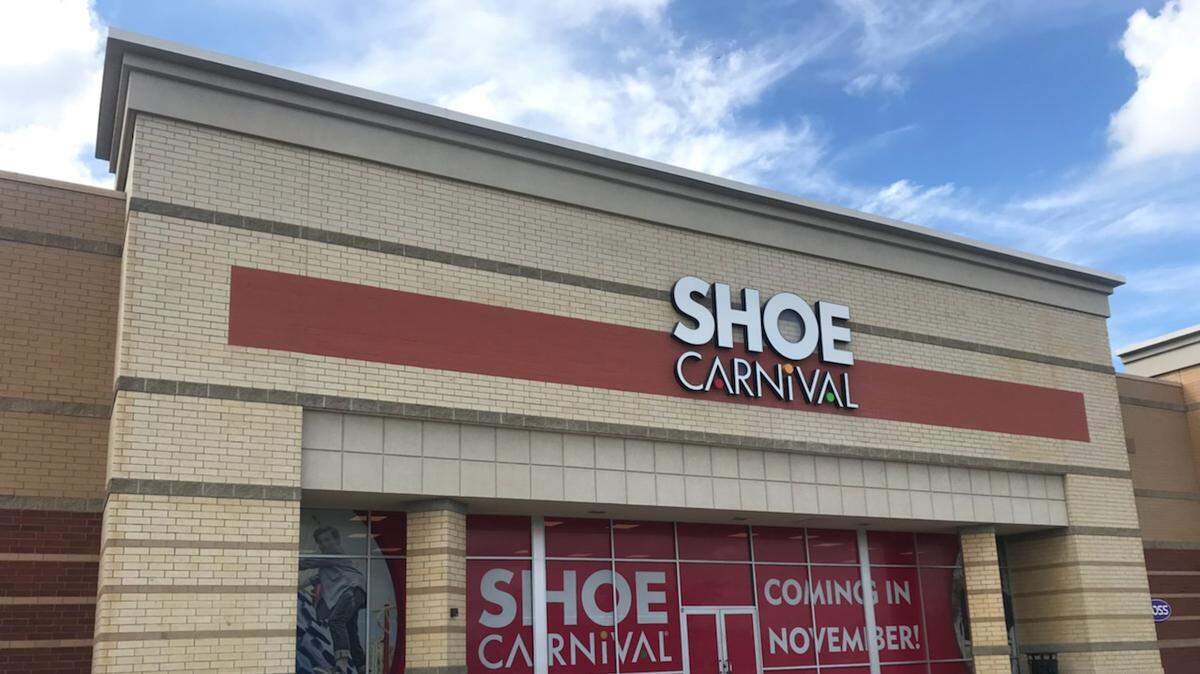 Shoe Carnival will open a new location in Fairview Heights later this year.