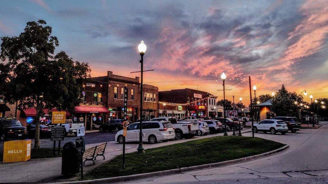 Pub crawl, parades and pumpkin patches among O’Fallon’s fall events. Which are you going to?