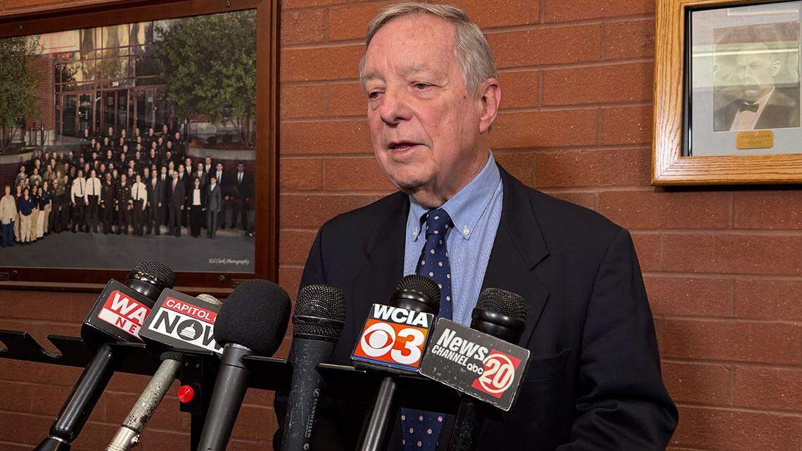 Durbin defends shutdown vote, says it wasn’t coordinated with Schumer