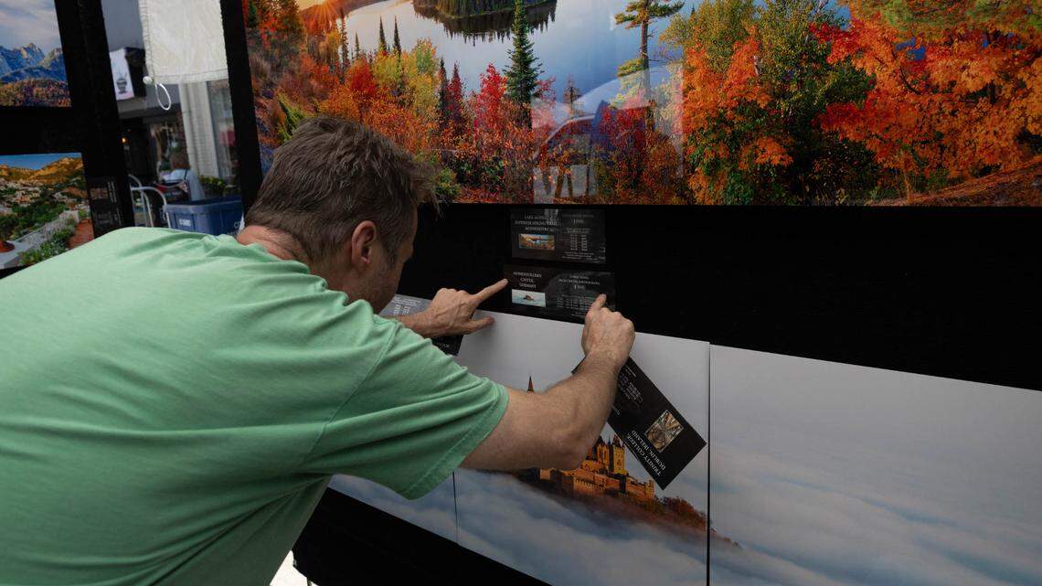 Art on the Square continues Saturday with more fun. Here’s the schedule