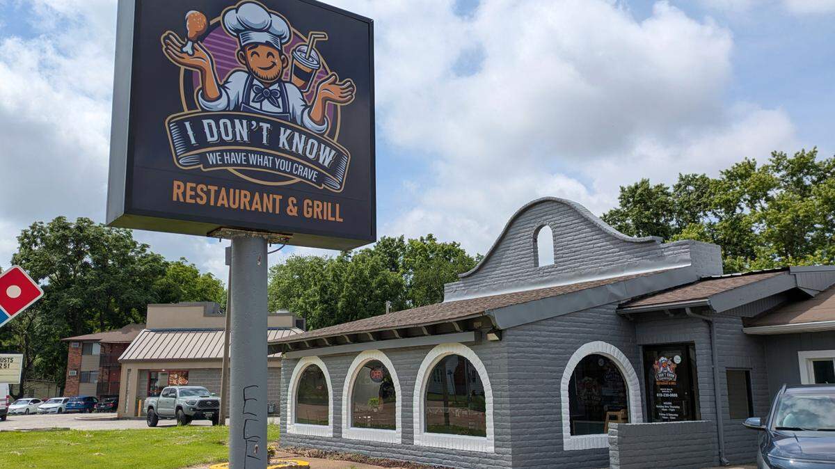 I Don’t Know, located at 4004 W. Main St. in Belleville, offers a combination of American, Middle Eastern and Mediterranean fare.
