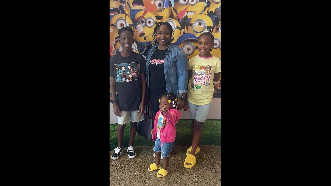 Belleville school community rallies around employee after fire destroyed her home