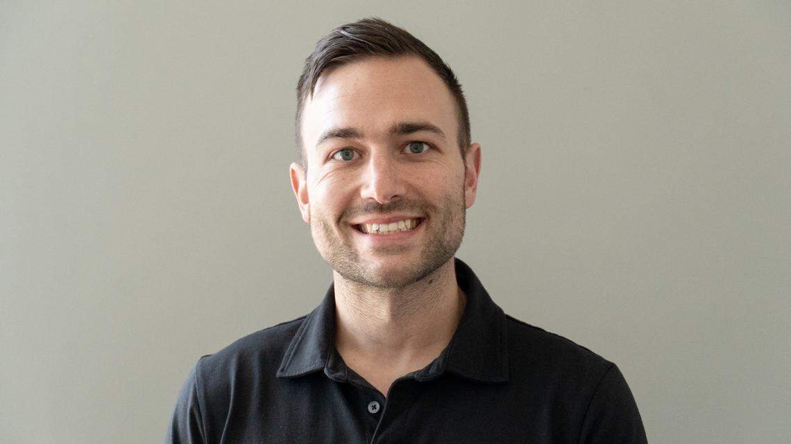 Progressive Democrat Blaha aims to primary Budzinski in Illinois’ 13th