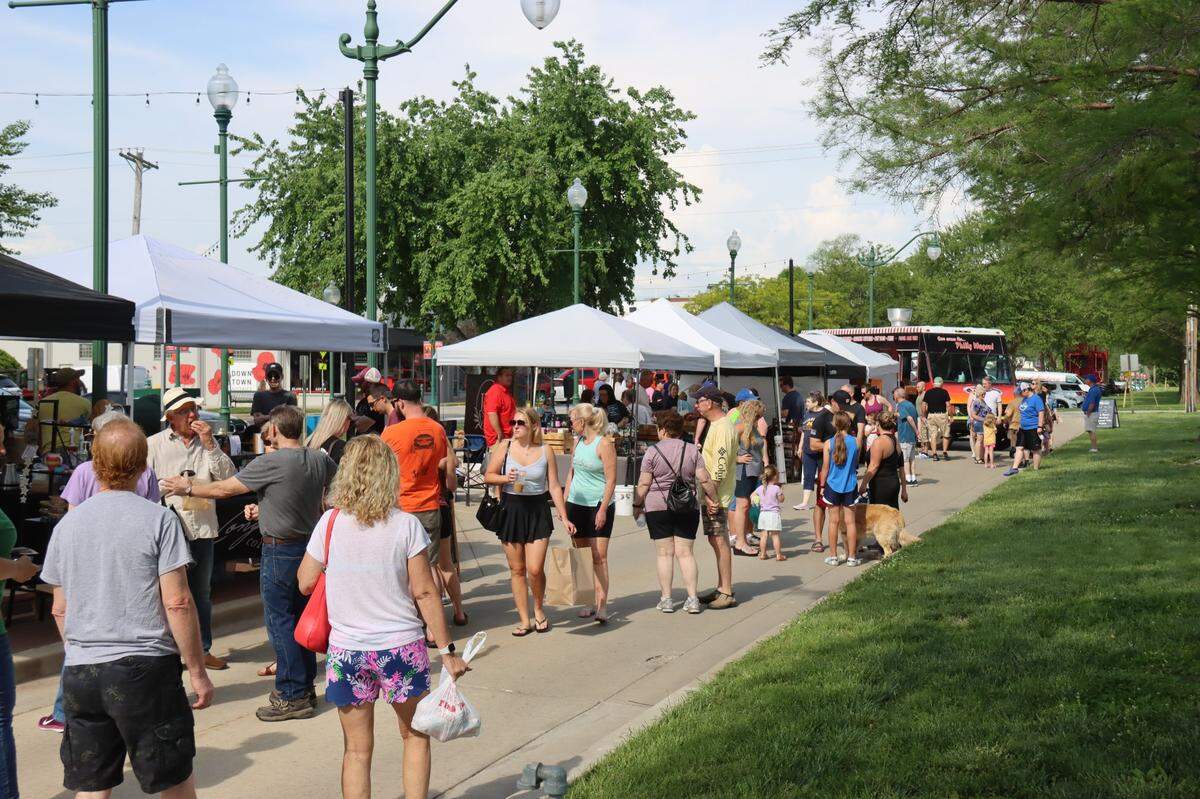 Vine Street Market opened for its fourth season Saturday, May 14, with expansion of booths beyond O’Fallon Station down along the railroad tracks to the Chamber of Commerce office. Alderman Jerry Albrecht described the turnout as “outstanding” and said the market looked significantly different than it had last year. “We have a real jewel there,” he said at the council meeting Monday, May 16.