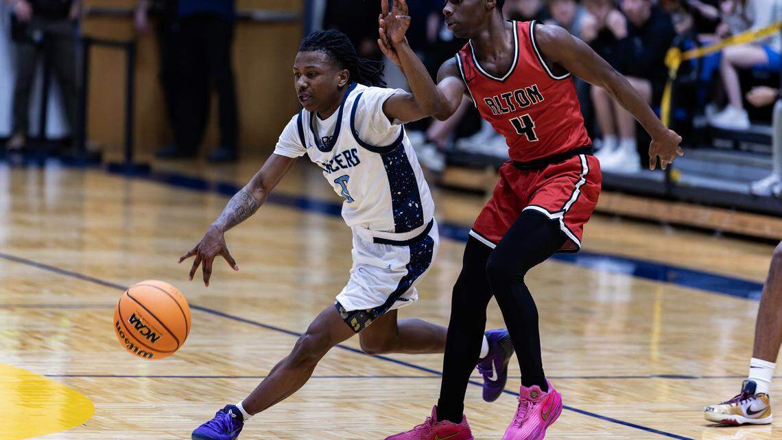 Alton moves on with win over Belleville East in regional final