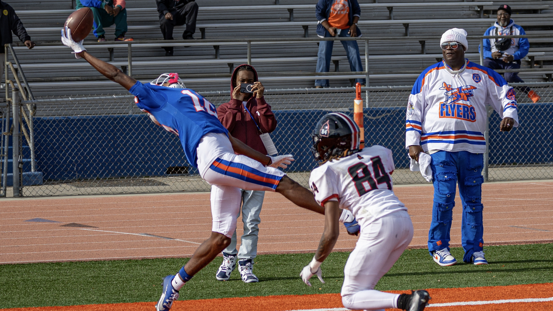 East Side senior commits to national championship contender as Flyers chase title