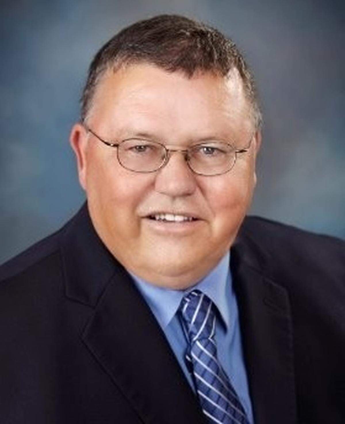 Breese mayor Charlie Hilmes called for a Carlyle doctor to be removed from the Clinton County Board of Health for making comments about the city that he found offensive.