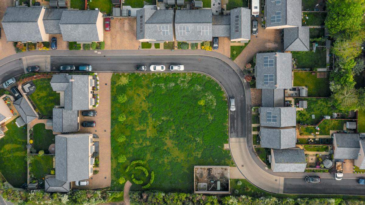 Glencoe, a largely residential area near Chicago, was recently named the most expensive neighborhood in Illinois.