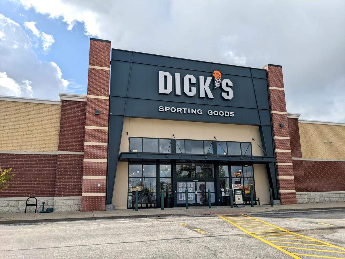 Dick’s Sporting Goods at 6575 N. Illinois St. in Fairview Heights opened in October 2017. The sporting goods retailer will soon open a warehouse outlet store location nearby at 81 Ludwig Drive.