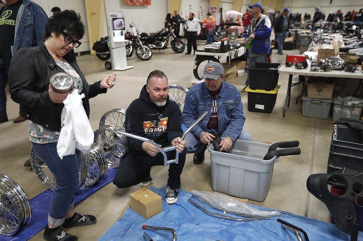 The Belle-Clair Fairgrounds & Expo Center will host the 10th annual Belleville Motorcycle Swap Meet & Parts Extravaganza Sunday from 7 a.m. to 3 p.m.