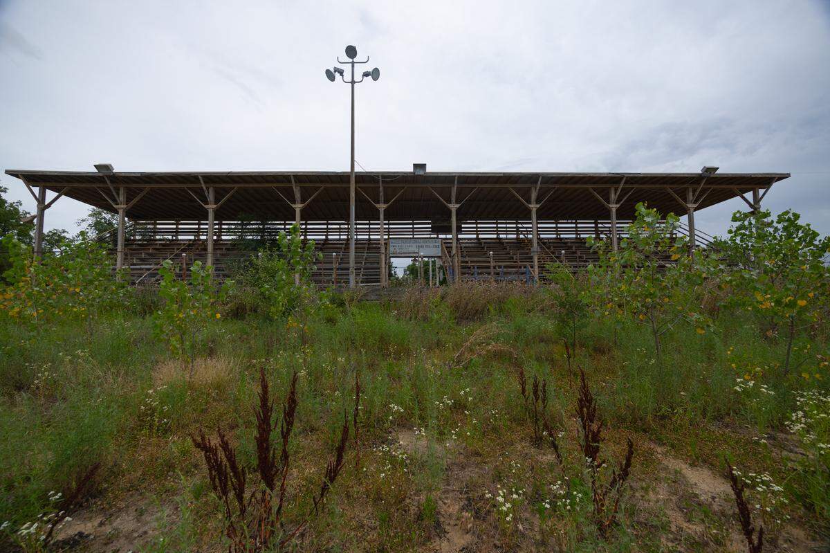 Old grandstands at the Belle-Clair Speedway racetrack, pictured here on Nov. 25, 2024, will soon be demolished.