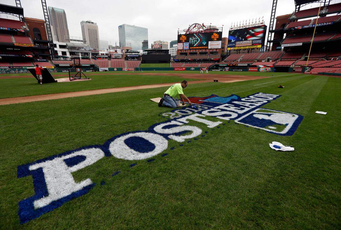 If the Cardinals are qualify for the 2018 MLB postseason, they’ll have to win at least two of three from the Cubs in Chicago this weekend.