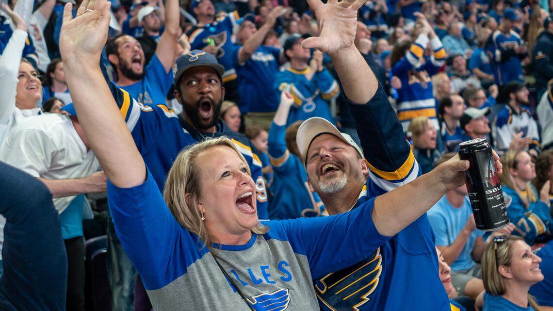 Metro Transit offers direct bus line from Belleville to Blues hockey games