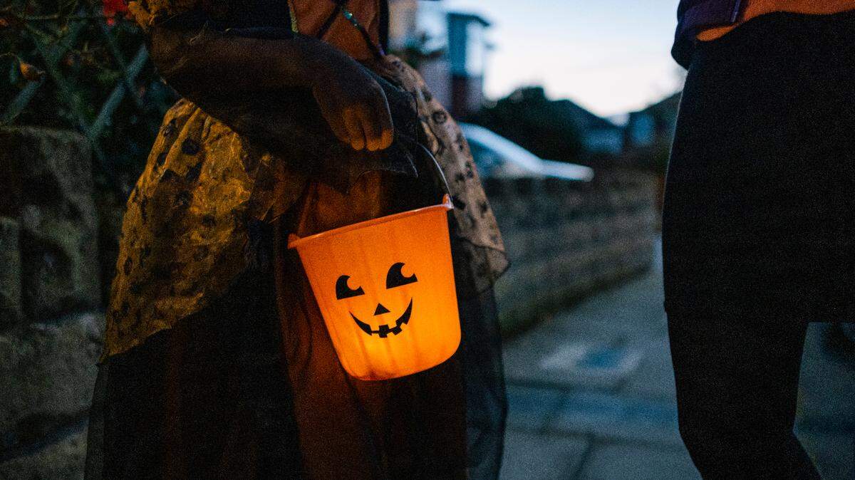 Halloween evening will be cold in Wichita, according to the latest report from the National Weather Service. Here’s how to stay warm while collecting candy.