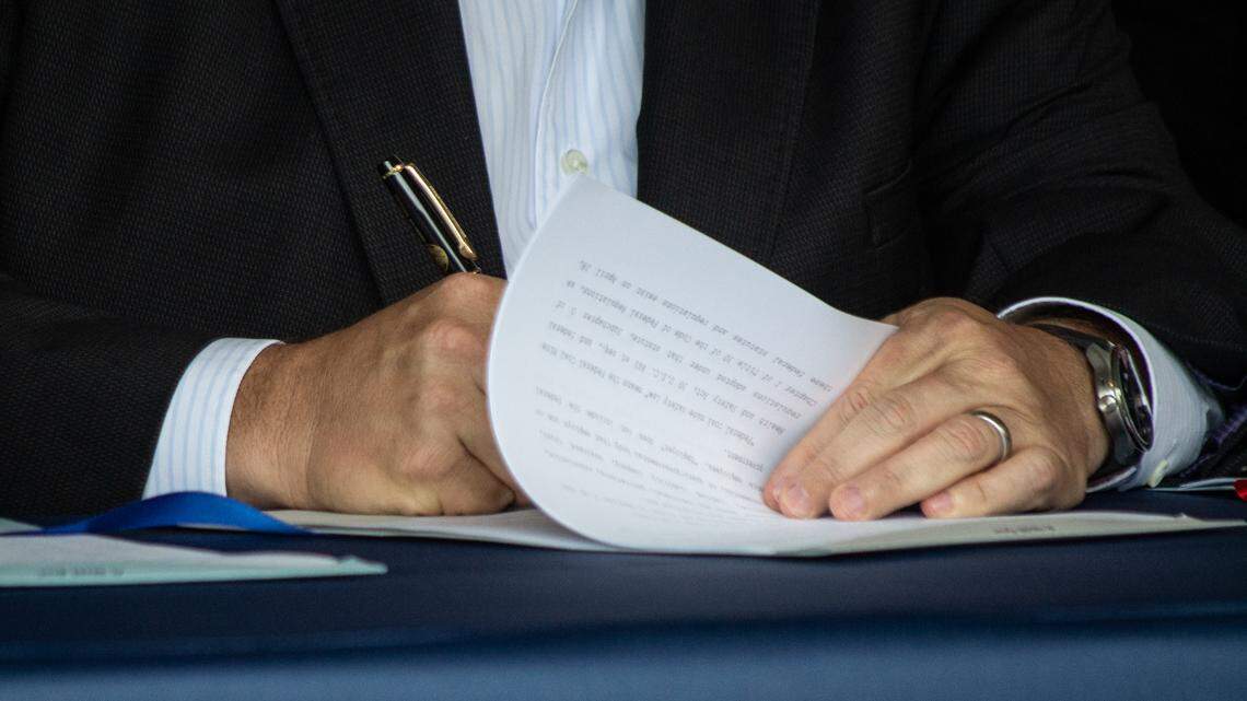 Pritzker signs ‘medical aid in dying’ bill amid religious opposition