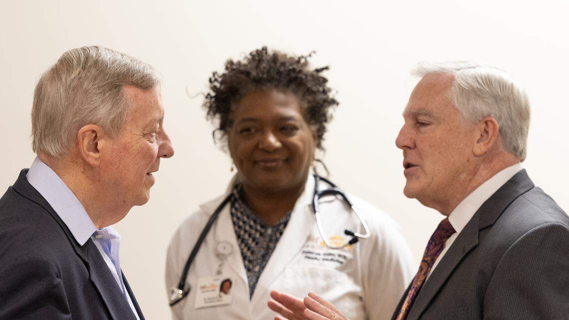 End of health insurance subsidy will be ‘devastating,’ Durbin says in metro-east