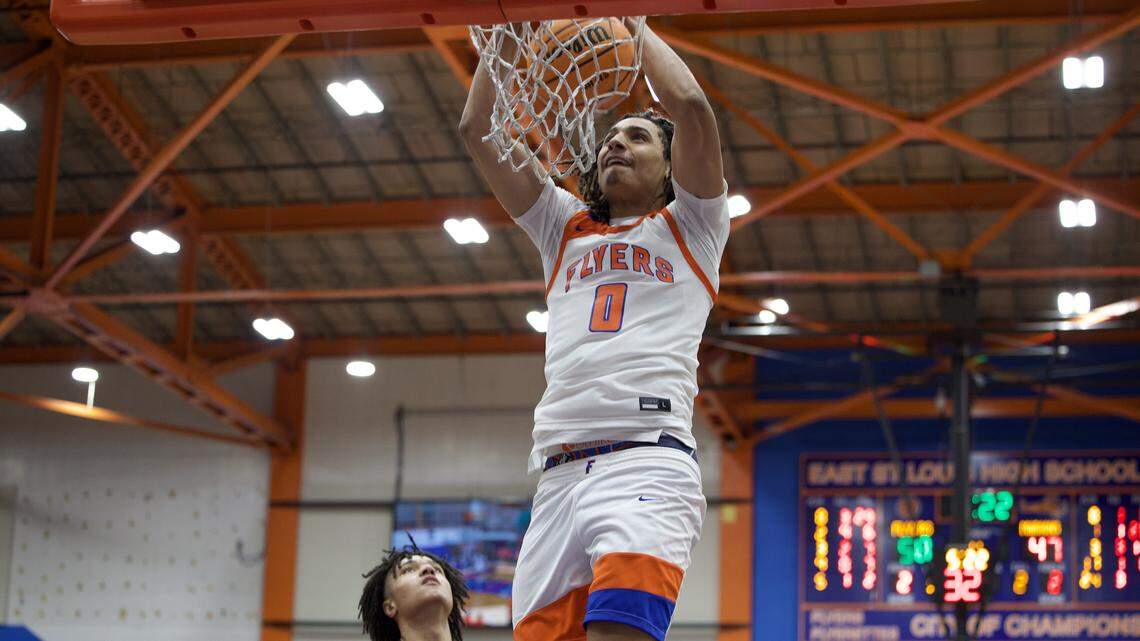 Following the family script: ‘Jamo’ lifts East St. Louis, eyes Penn State stardom