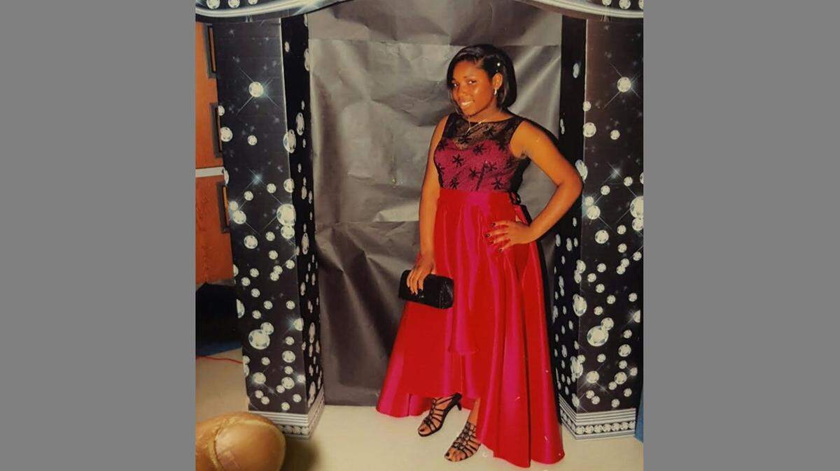 Alorton police are looking for 15-year old Serenity D. McKinney who was last seen by her family Monday evening.