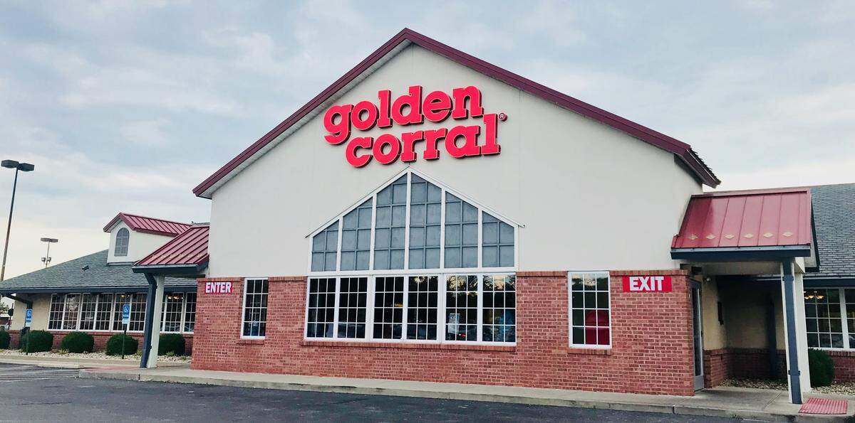 An exterior view of Golden Corral in Shiloh.