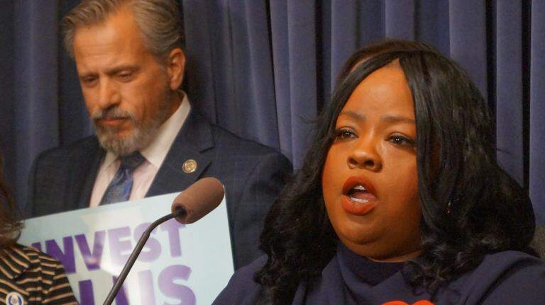 Illinois legislators gear up for final budget talks