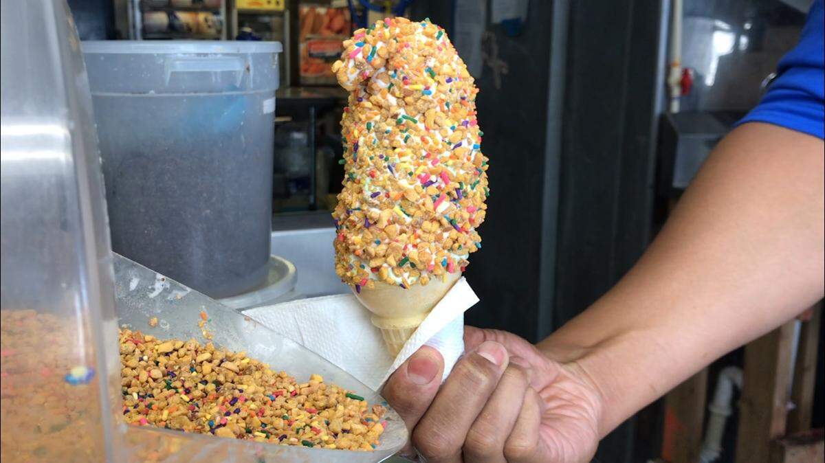 A look at the crunch coat cone from Mello Freeze in East St. Louis.